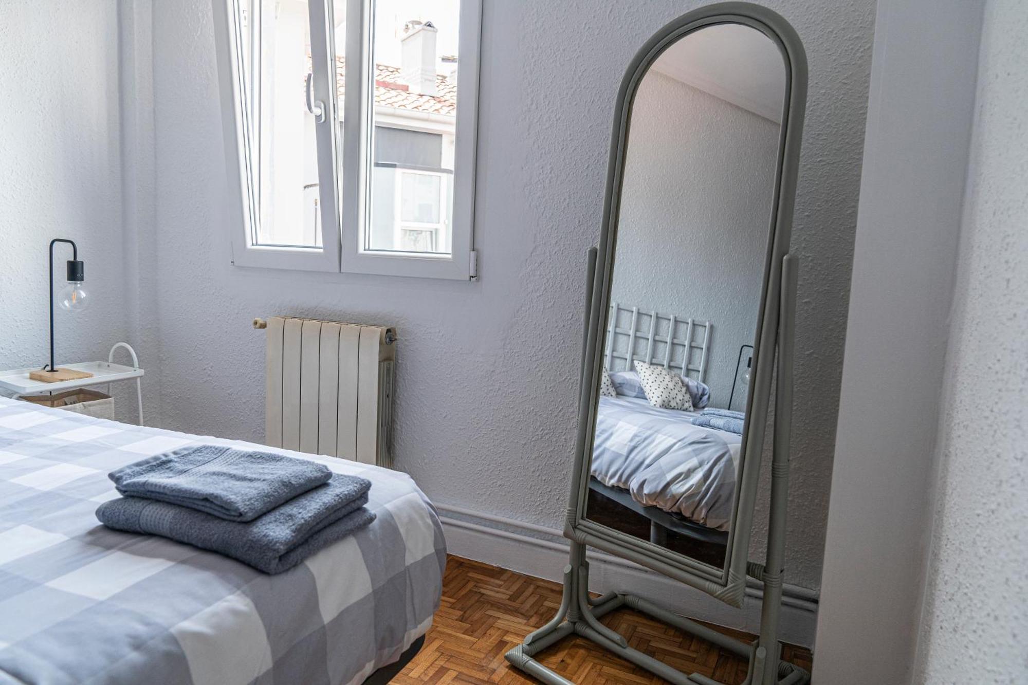 Piso Reformado En El Centro De Santander Apartamento Exterior foto